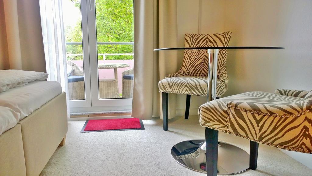 Ostsee Ferienappartements Dierhagen-Strand Klein & Fein エクステリア 写真